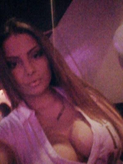 Carol, 25 from Florida | Older Men and Younger Women Dating