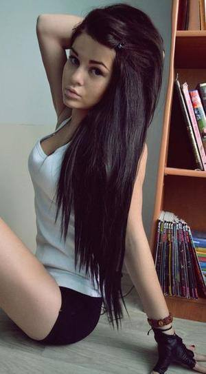 Kathleen (23) in Missouri | Casual Dating with Older Men