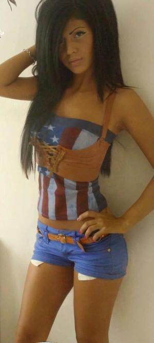 Michelle, age 23, profile photo from California