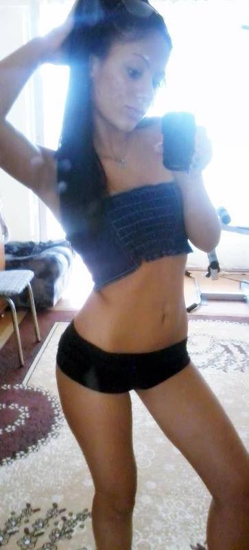 Leslie (18) in Missouri | Private Adult Dating Profile