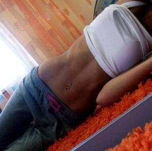 Meet Aryanna (24) from California | Explicit Casual Dating