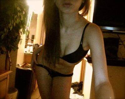 Meet Lucero (22) from California | Explicit Casual Dating