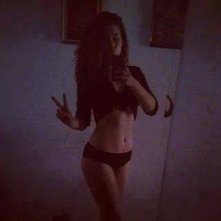 Meet Adelyn (26) from Washington | Explicit Casual Dating