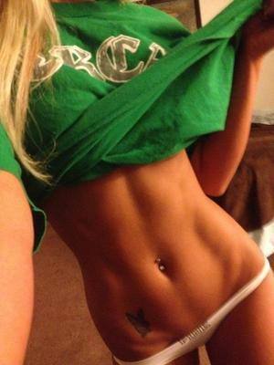 Meet Josephine (29) from Missouri | Explicit Casual Dating