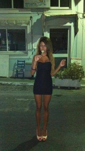 Meet Damaris (23) from Illinois | Explicit Casual Dating