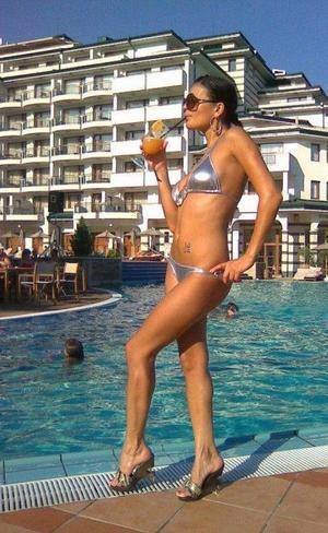 Meet Brianna (20) from New York | Explicit Casual Dating