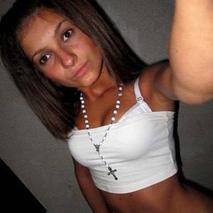 Meet Lisa (27) from Pennsylvania | Explicit Casual Dating