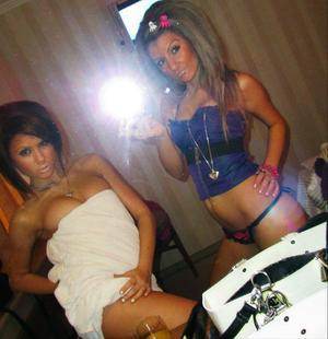 Photo of Paris (27) from San Diego, CA dating profile