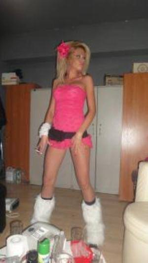 Meet Ann (24) from New York | Explicit Casual Dating