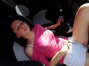 Dina (20) profile photo in Tampa, FL