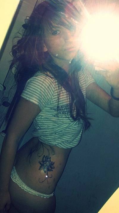 Alanna (19) in New York | Direct Adult Encounters