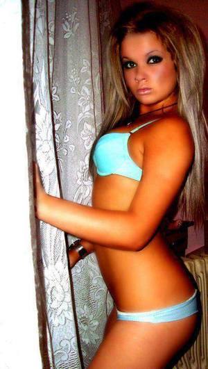 Meet Yasmeen (29) from Pennsylvania | Explicit Casual Dating