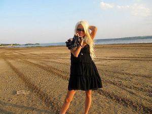 Adult dating profile photo of Lisa (21) in Washington