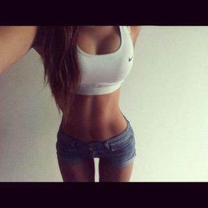 Photo of Laura, 20, adult dating profile from The Crossings, FL