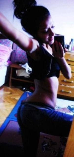 Meet Abagail (29) from California | Explicit Casual Dating