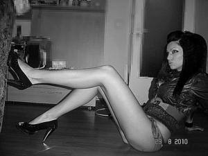 Meet Erica (23) from New York | Explicit Casual Dating