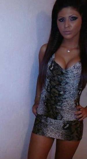 Meet Kendall (22) from Ohio | Explicit Casual Dating