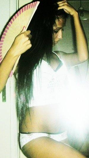 Local profile photo of Hazel, 21, in Grayslake, IL