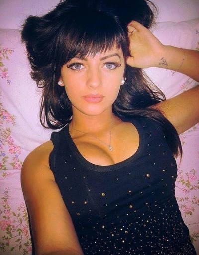 Meet Geneva (26) from New York | Explicit Casual Dating