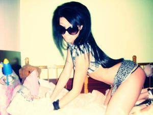 Meet Carley (21) from Utah | Explicit Casual Dating