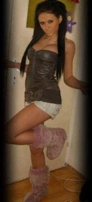 Connect with Brynn (27) | Pennsylvania Adult Fun