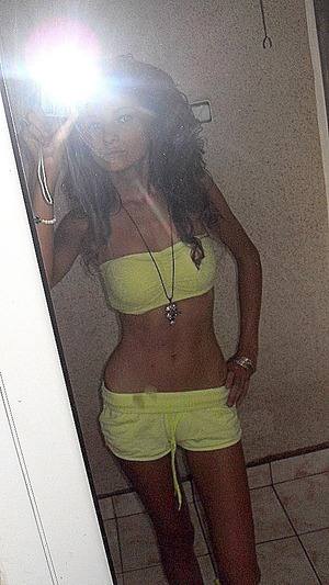 Connect with Gabrielle (22) | New York Adult Fun