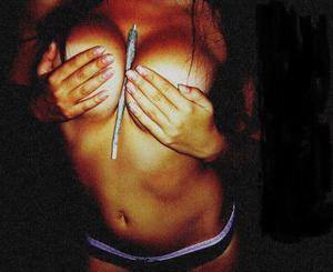 Meet Beatriz (22) from Illinois | Explicit Casual Dating