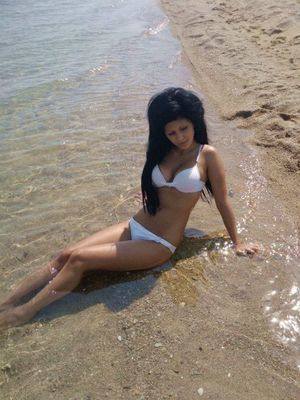 Meet Regina (29) from New York | Explicit Casual Dating