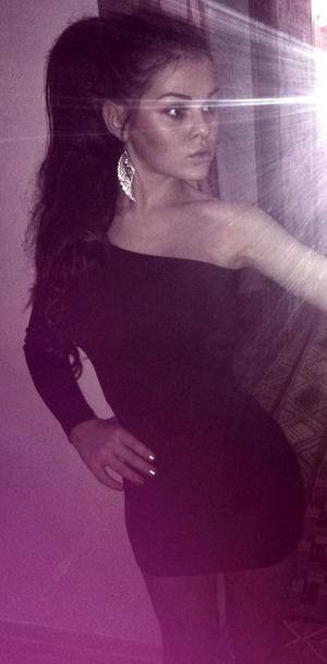 Lydia, 25, Pensacola, FL local dating profile photo