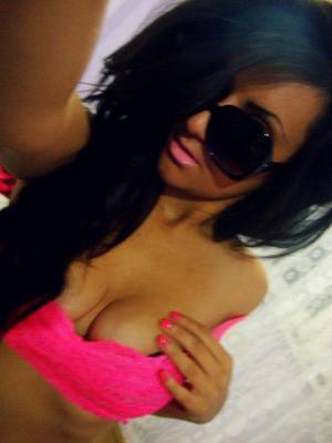 Meet Bobbi (19) from California | Explicit Casual Dating