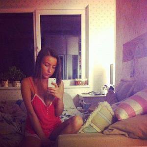 Meet Kathleen (21) from New York | Explicit Casual Dating