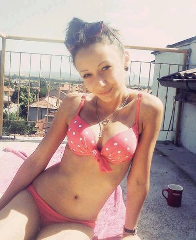 Meet Alaina (26) from Louisiana | Explicit Casual Dating