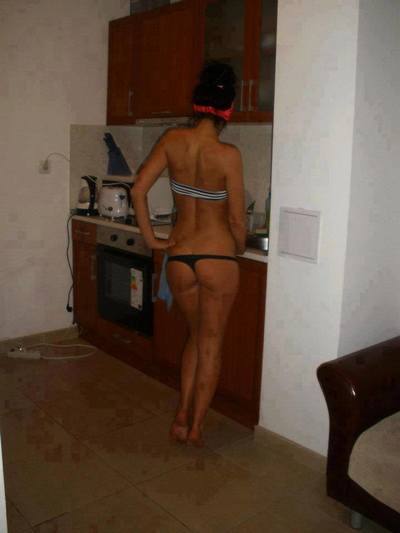 Meet Karlee (18) from California | Explicit Casual Dating