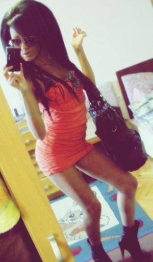 Stacey, 19, New York | No-Nonsense Hookup Profile