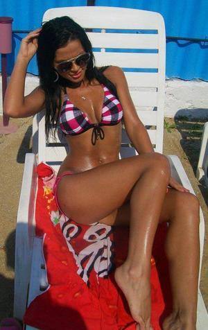 Sienna (22) in Ontario | Direct Adult Encounters