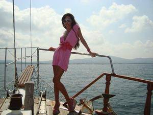 Connect with Elisabeth (30) | New York Adult Fun