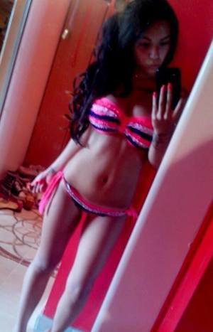 Angelica, 27, New York | No-Nonsense Hookup Profile