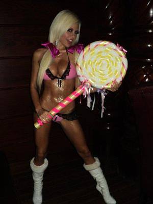 Meet Ally (26) from New York | Explicit Casual Dating