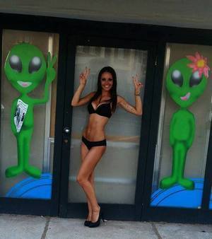 Meet Perla (22) from New Jersey | Explicit Casual Dating