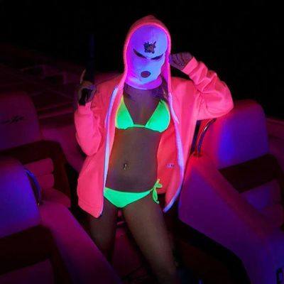 Esther (22) in Washington | Direct Adult Encounters