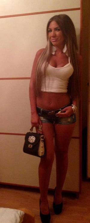 Meet Lacy (24) from Missouri | Explicit Casual Dating