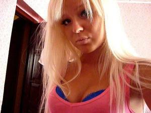 Leonarda is a cheater looking for a guy like you!