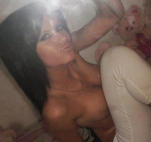 Looking for local cheaters? Take Jodi from Michigan home with you