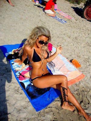Kasha from Florida is looking for adult webcam chat